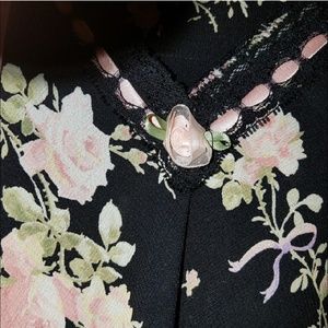 Gorgeous 2 piece Nightgown Set, Gown and Robe